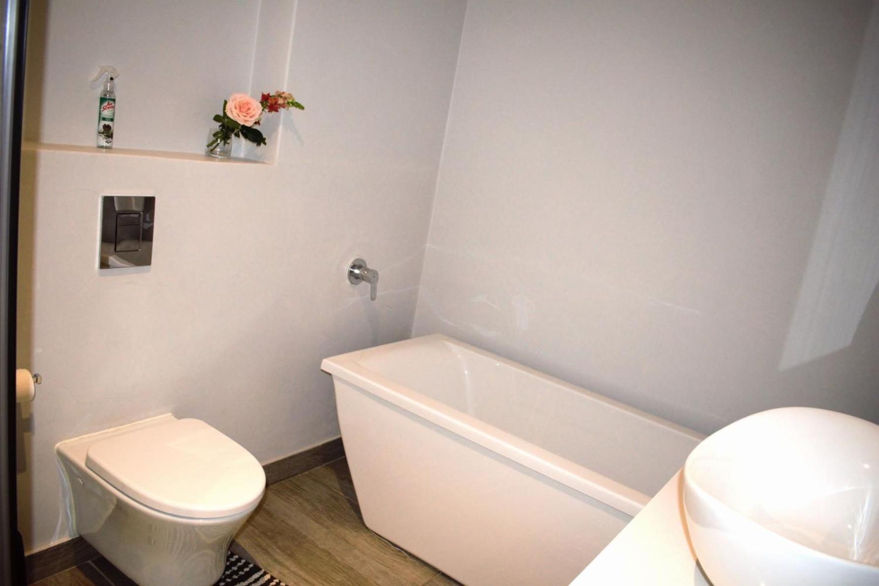 Spacious, Modern & Convenient Franschhoek Luaran gambar