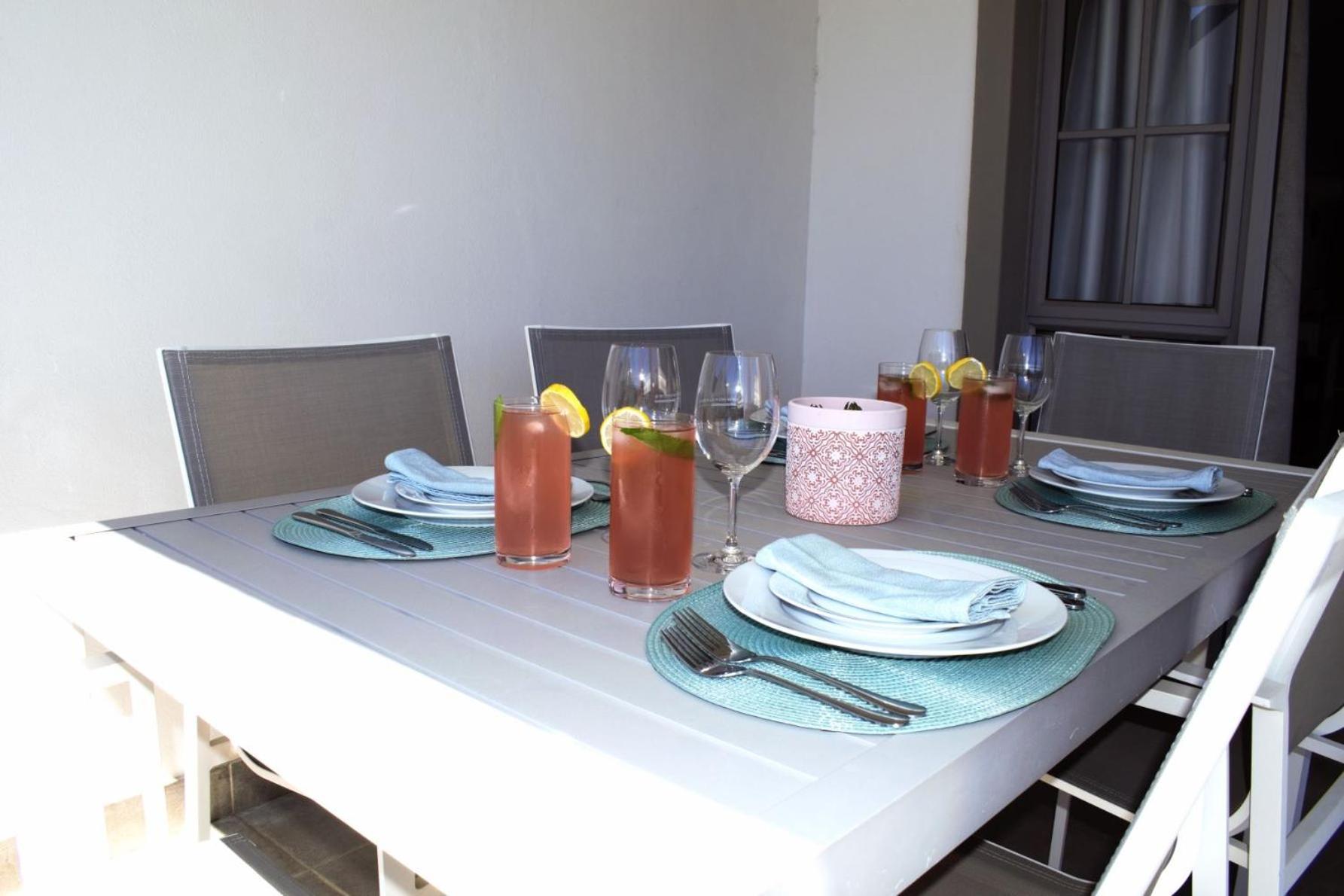 Spacious, Modern & Convenient Franschhoek Luaran gambar